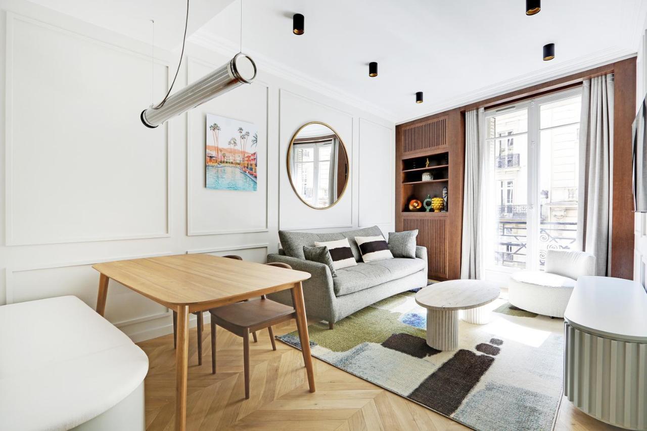 Pick A Flat'S Apartment In Triangle D'Or - Pierre 1Er De Serbie Parijs Buitenkant foto